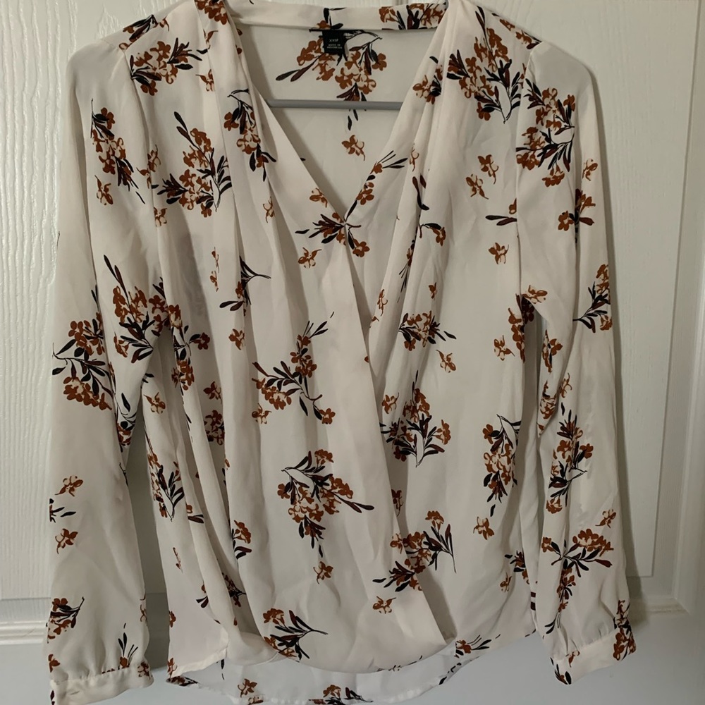 Patterned scoop neck blouse